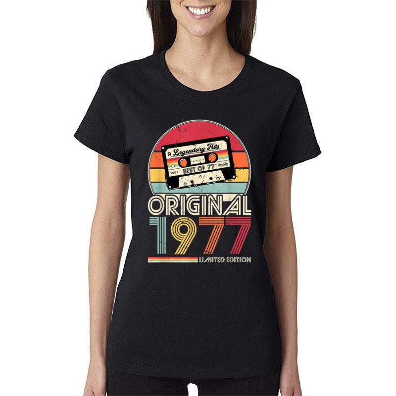 1977 Vintage Birthday Retro Women T-Shirt