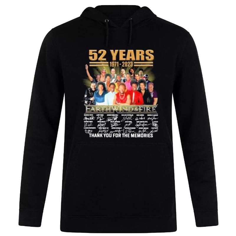 52 Years 1971 2023 Earthwindandfire Maurice White Larry Dunn Amdem Woolfox Signature Thank You For The Memories Hoodie