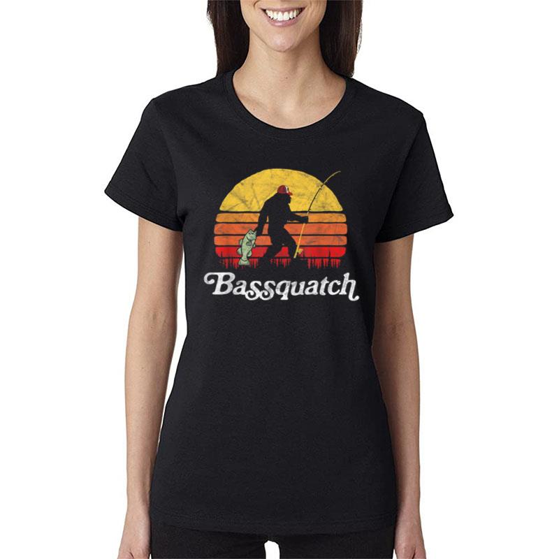 Bassquatch! Funny Bigfoot Fishing Outdoor Retro Women T-Shirt