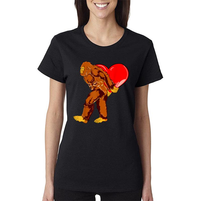 Bigfoot Valentines Day Sasquatch Heart Bigfoot Lovers Women T-Shirt