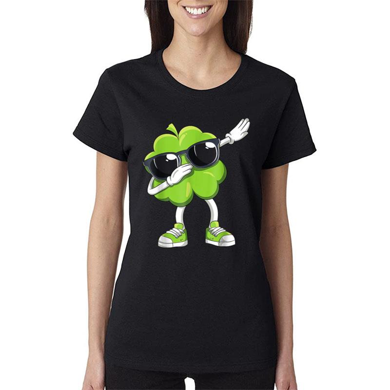 Dabbing Shamrock Funny St Patrick'S Day Irish Shamrock Lucky Women T-Shirt