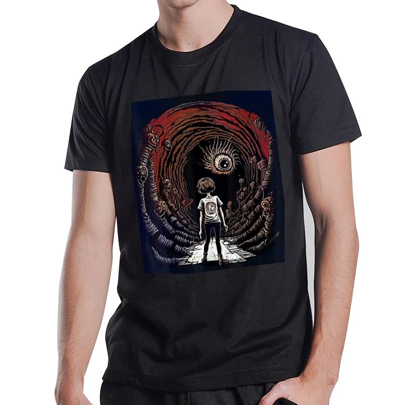 Encountering Cthulhu T-Shirt