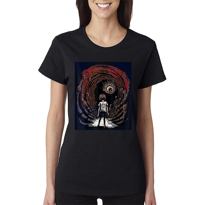 Encountering Cthulhu Women T-Shirt