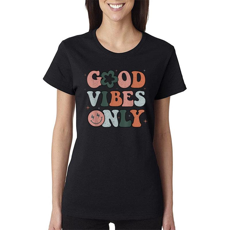 Good Vibes Only Peace Love 60S 70S Tie Dye Groovy Hippie Women T-Shirt