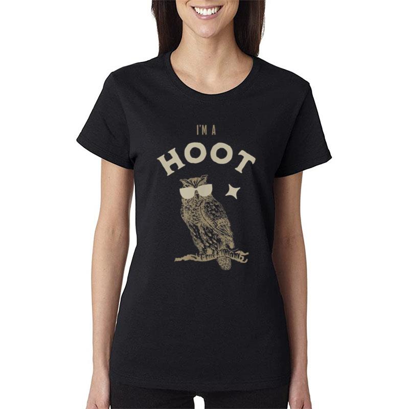 Hootin' And Coolin' Sunglasses Owl Funny Design Retro Women T-Shirt