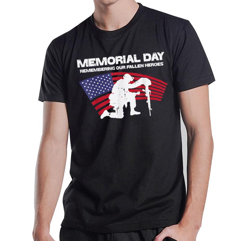 Memorial Day Remembering Our Fallen Heroes US Flag Patriotic T-Shirt