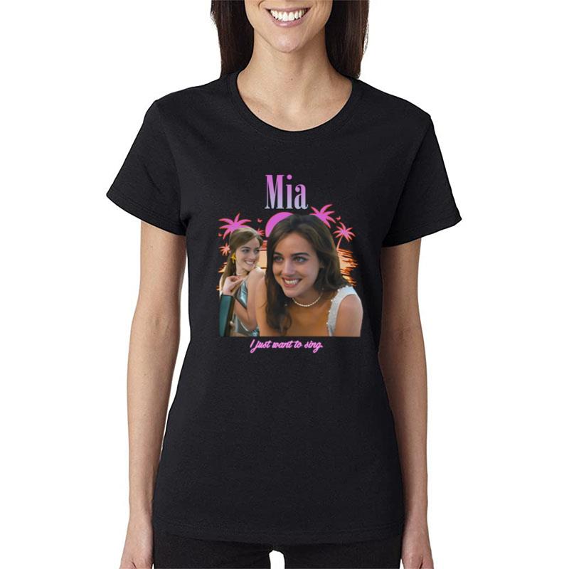 Mia I Just Want To Sing Women T-Shirt