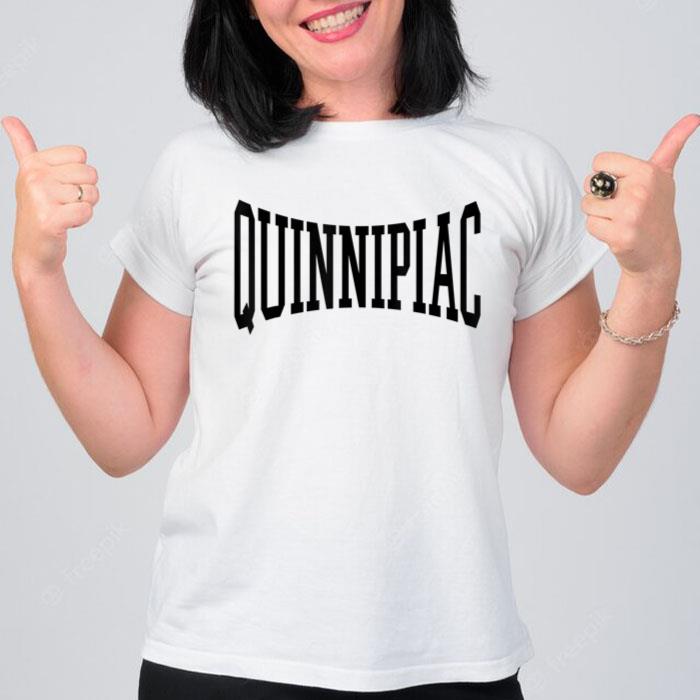 Quinnipiac Arch Logo Vintage University Alumni Style Women T-Shirt