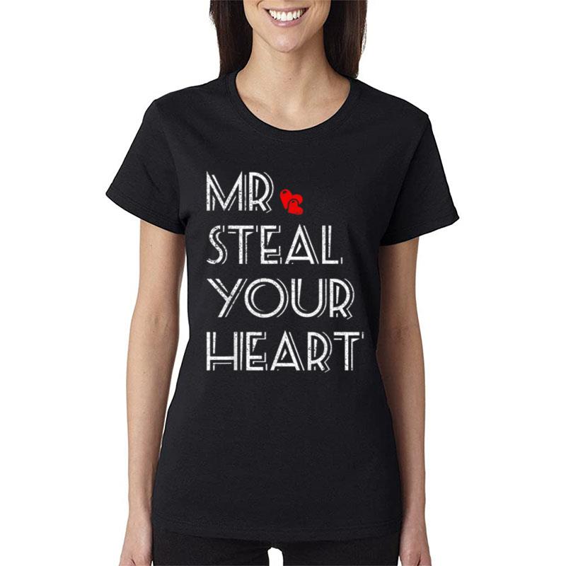 Retro Love. A Stylish Mr Heart Stealer For Valentine' Day Women T-Shirt