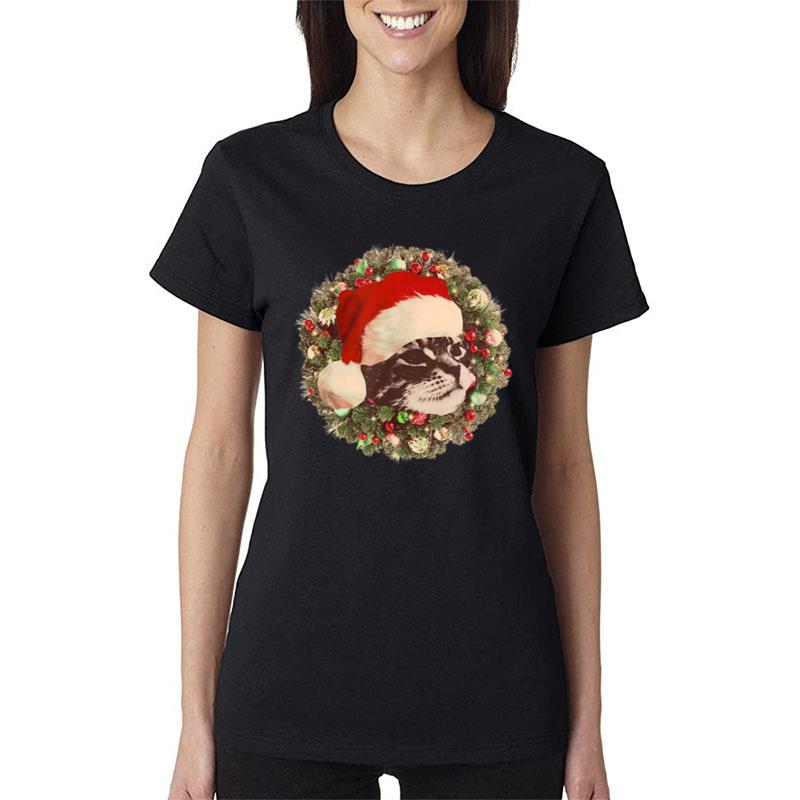 Santa Cat (In A Wreath) Women T-Shirt