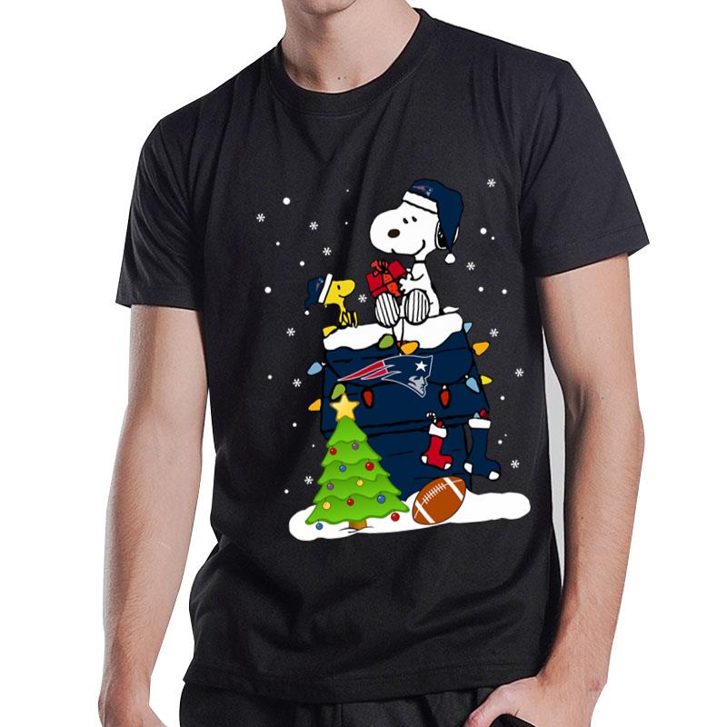 Snoopy Merry Christmas Nfl Patriots T-Shirt