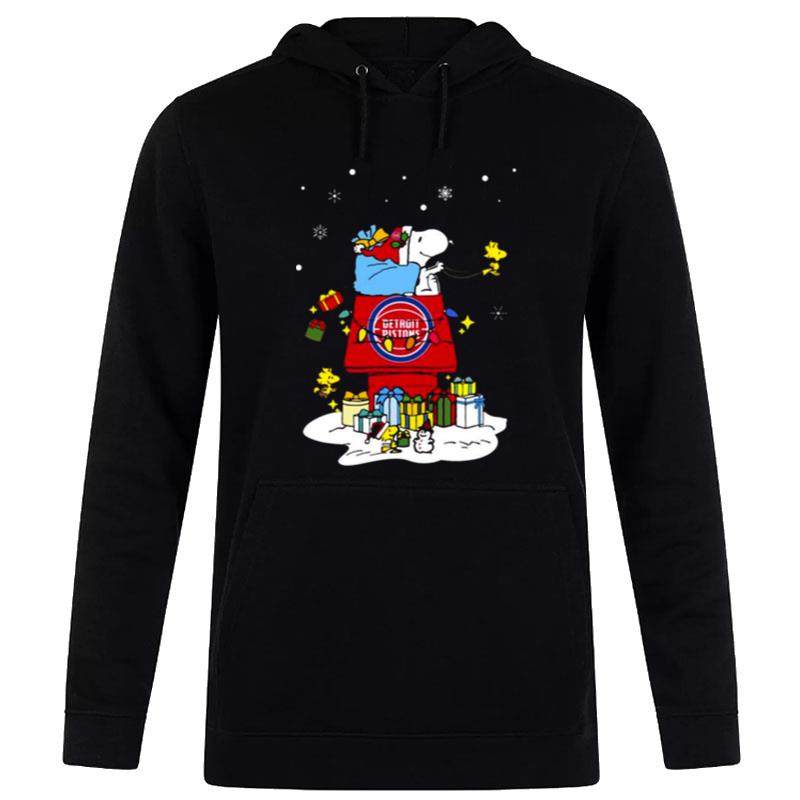 Detroit Pistons Santa Snoopy Wish You A Merry Christmas 2022 Hoodie