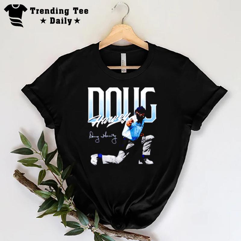 Doug Harvey Umpire Pose Sign'ture T-Shirt