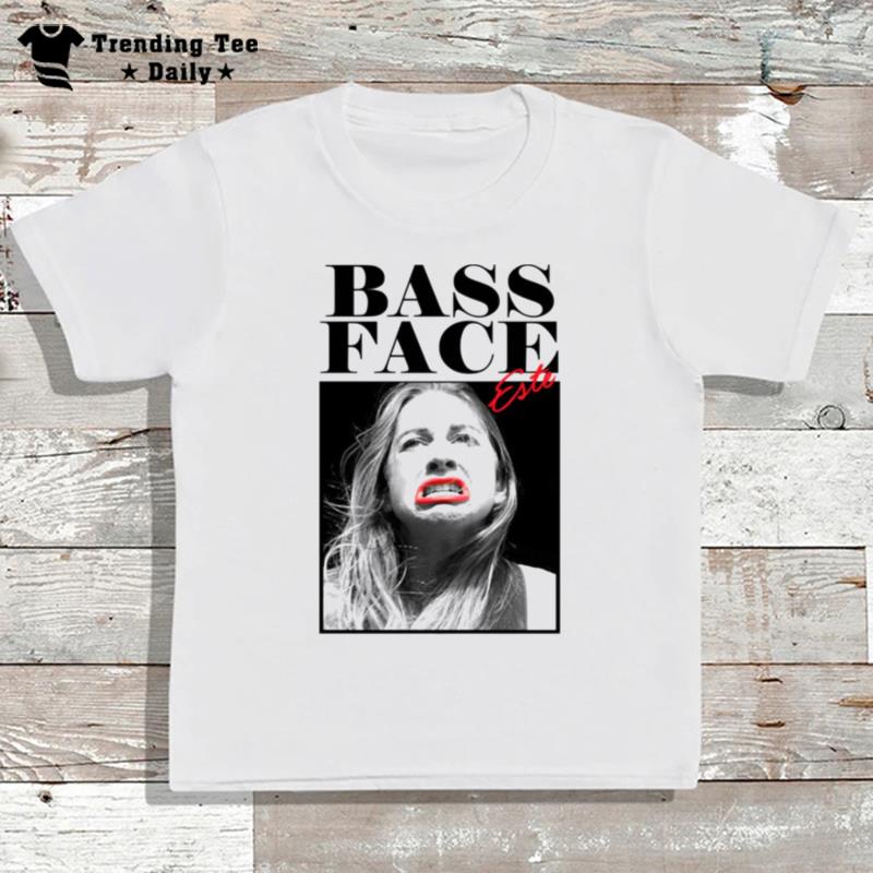 Este's Bass Face T-Shirt