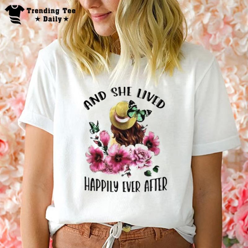 Girl And Gardening Girl Love Butterfly T-Shirt