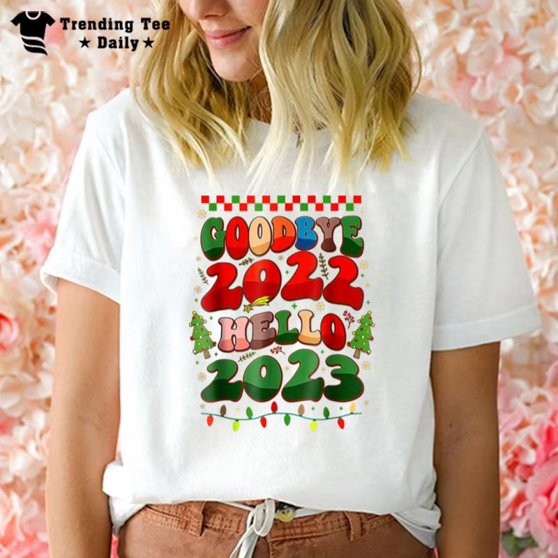 Goodbye 2022 Hello 2023 Christmas Lights Tree Funny Xmas T-Shirt