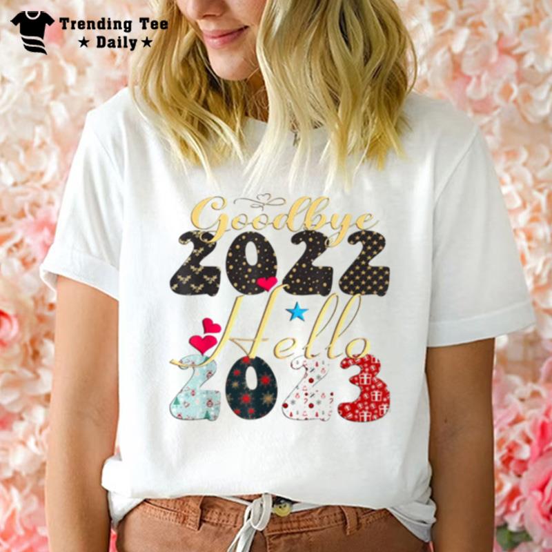 Goodbye 2022 Hello 2023 Cute Christmas T-Shirt