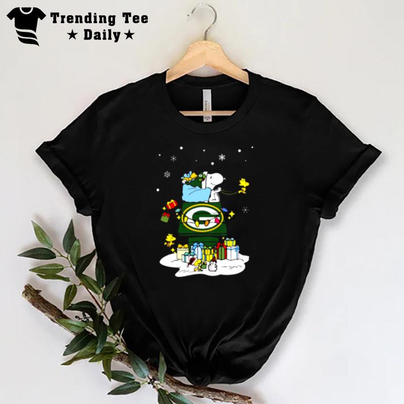 Green Bay Packers Santa Snoopy Wish You A Merry Christmas 2022 T-Shirt