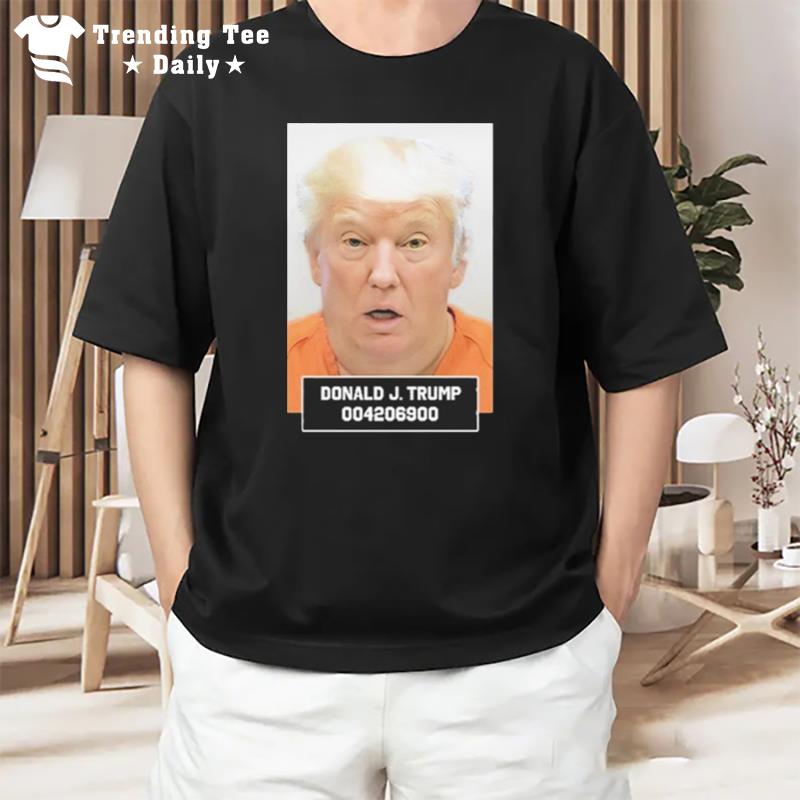 Mugshot Donald J Trump 004206900 T-Shirt