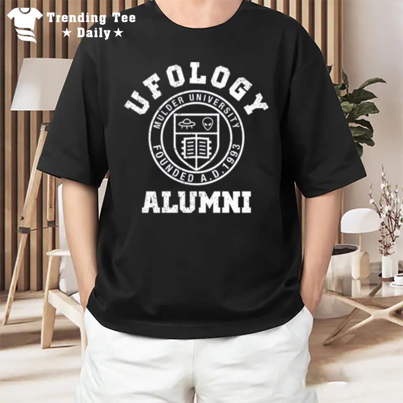 Mulder University Ufology Alumni X Files T-Shirt