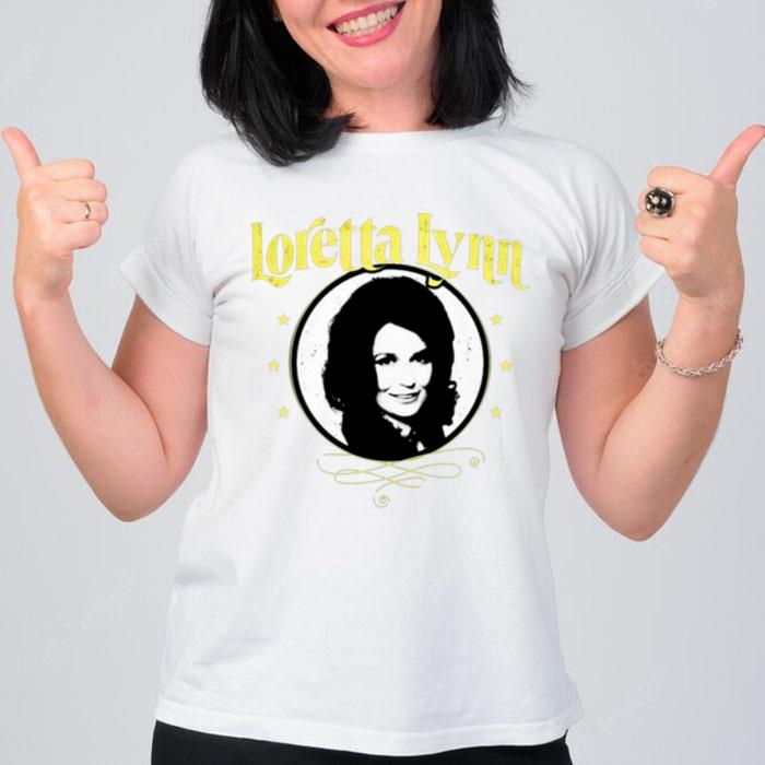 Legend Never Die Loretta Lynn T-Shirt