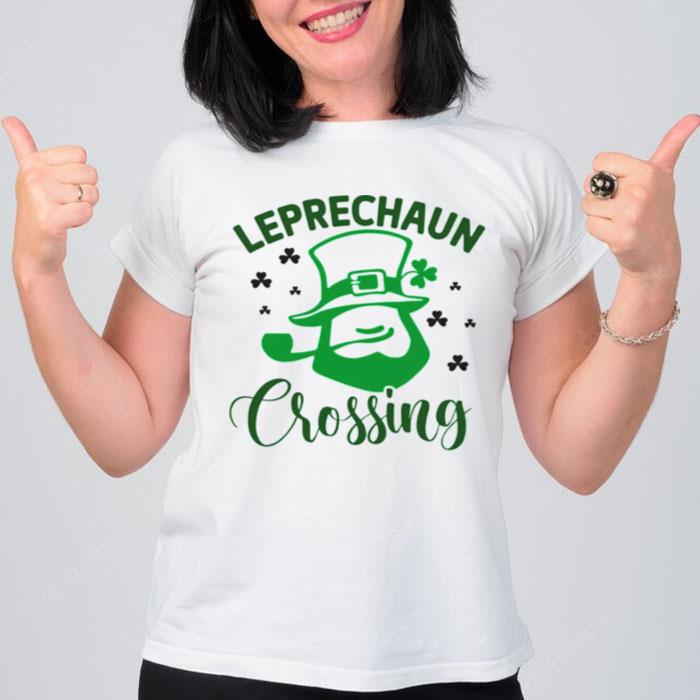 Leprechaun Crossing Vintage T-Shirt