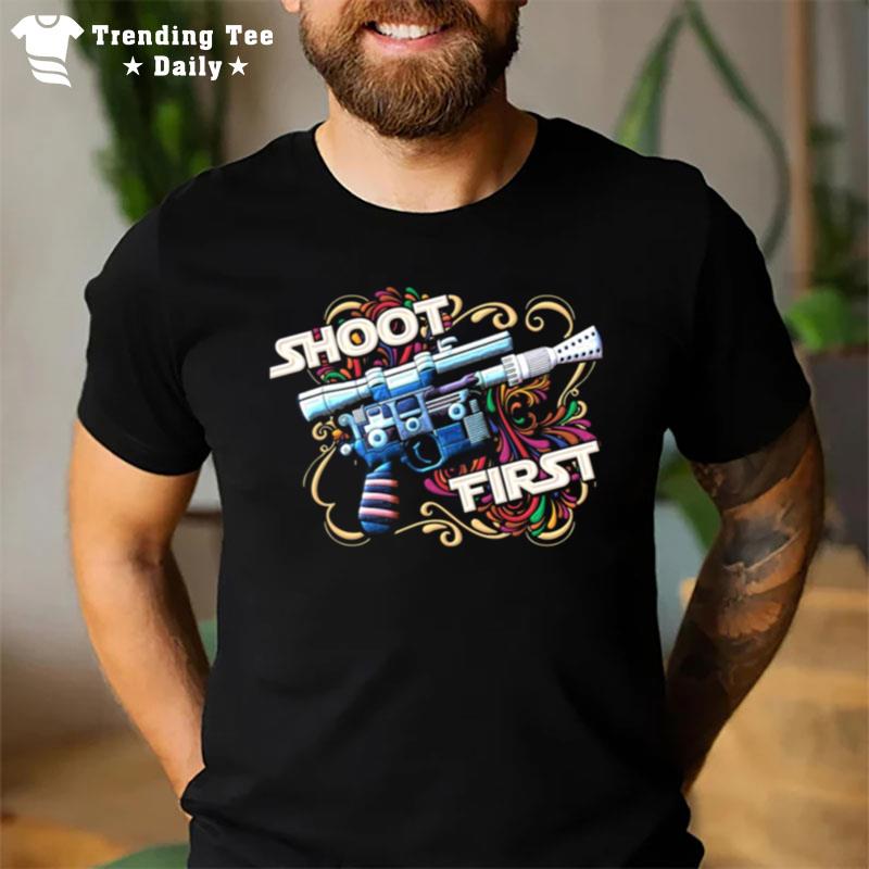 Old School Funny Man Cantina In Star Wars Mos Shoot Firs T-Shirt