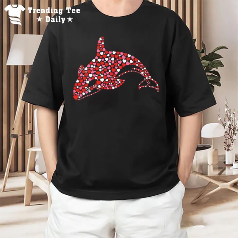Orcas Killer Whale Valentines Day Shape Heart Love Pullover T-Shirt