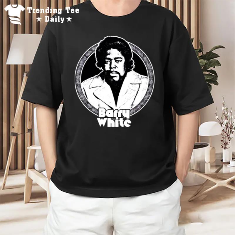 Original Retro Style Barry White Design T-Shirt