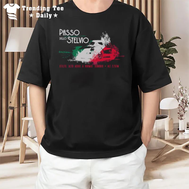 Stelvio Pass Italy Classic Car T-Shirt