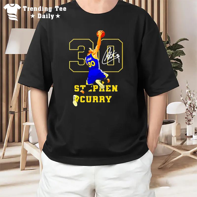 Stephen Curry Dunk Golden State Warriors Stephen Curry 2022 T-Shirt