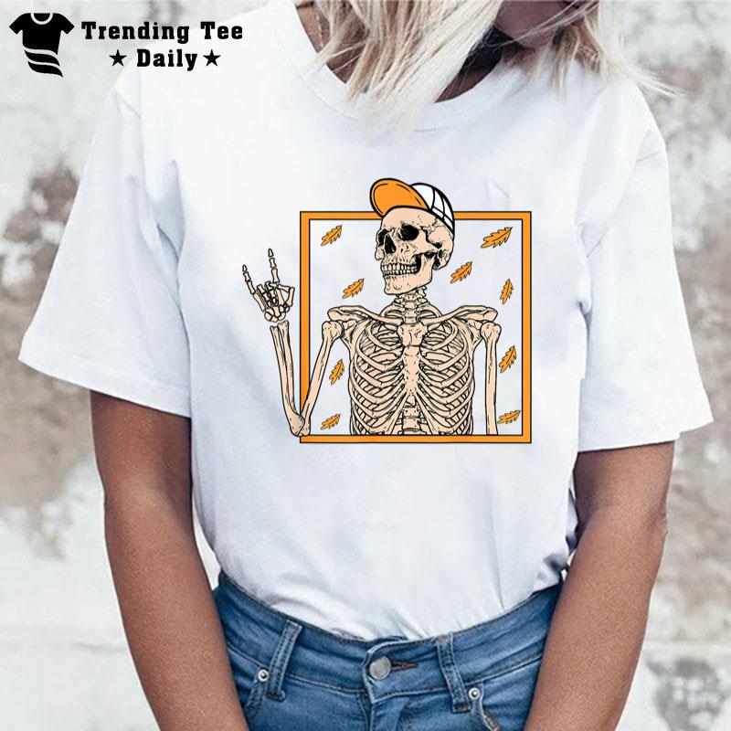 Vintage Halloween Skeleton Rock On Hand Skeleton Boys T-Shirt