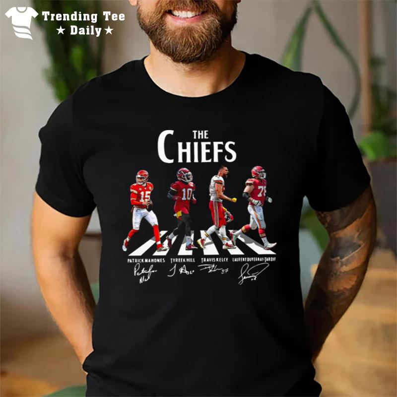 The Chiefs Patrick Mahomes Tyreek Hill Travis Kelce Laurent Duyearay Tardif T-Shirt