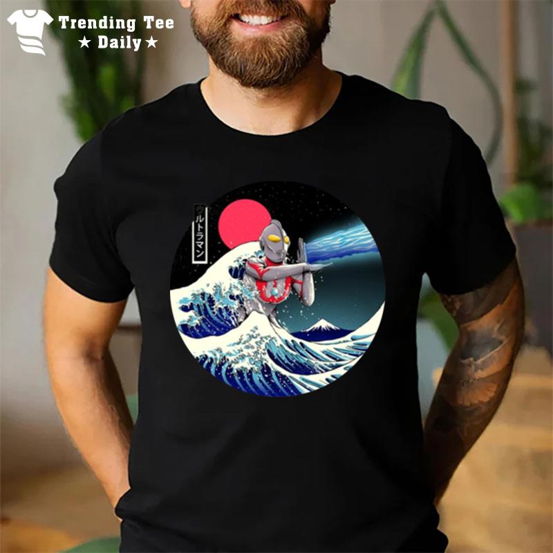 The Great Ultraman Round Design T-Shirt