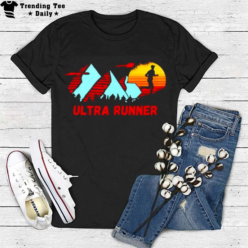 Ultra Runner Vintage Retro Runners Marathon Running Gym T-Shirt