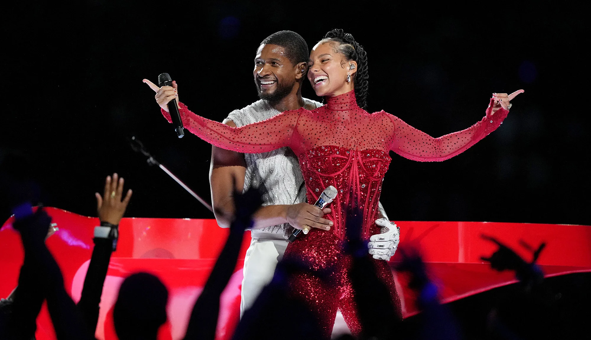 Dolce & Gabbana Reigns Supreme at Super Bowl with Usher, Alicia Keys, and Beyoncé